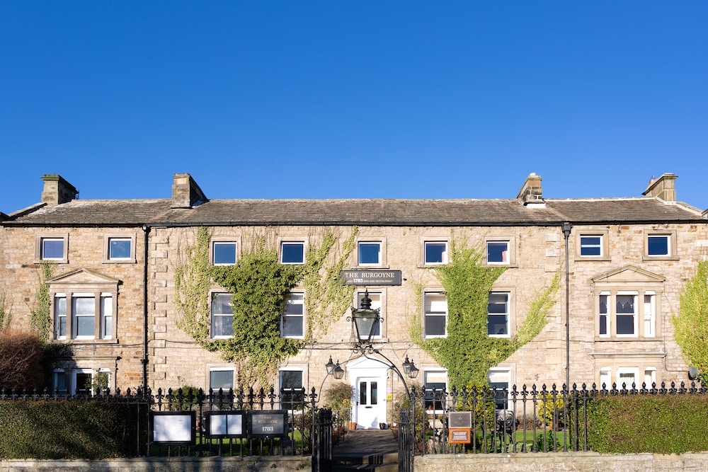 The Burgoyne Hotel 2/50