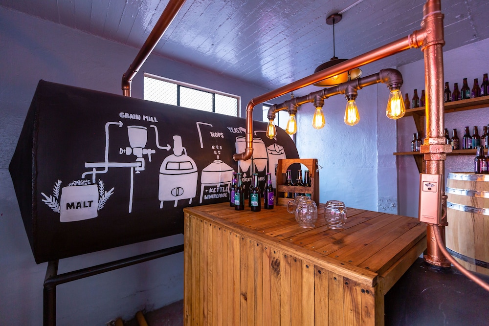 Mala Vecindad Beer Hotel 29/56