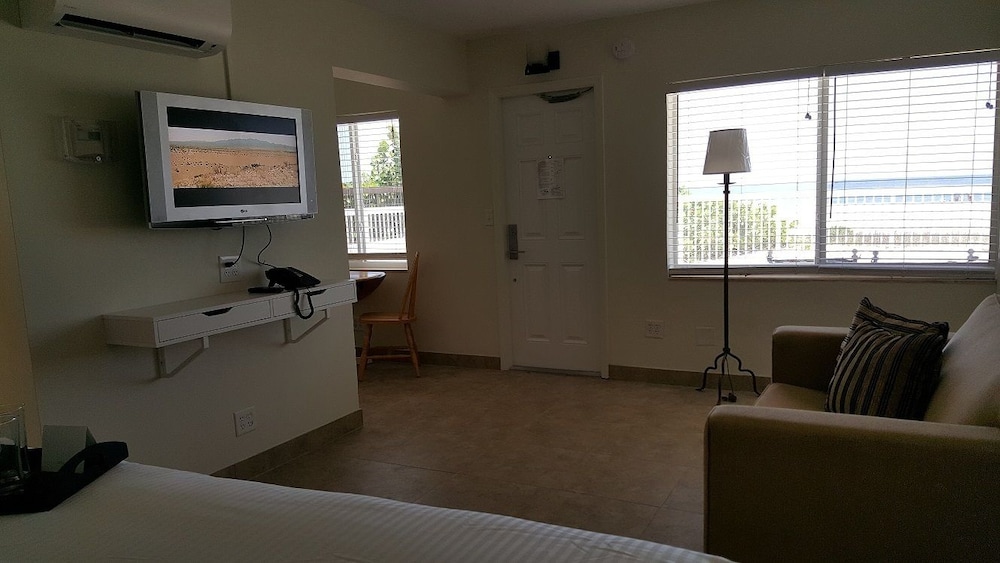 Le Cabanon Motel 26/50