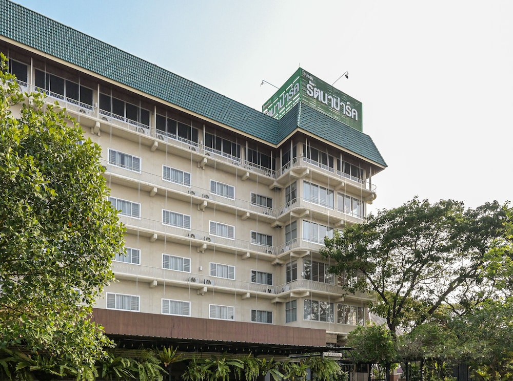 Rattana Park Hotel 1/98