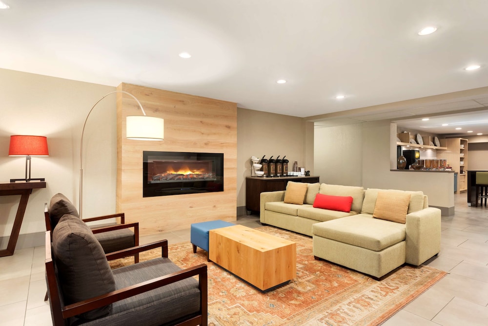 Country Inn Suites By Radisson Cedar Rapids Airport Ia 30/42