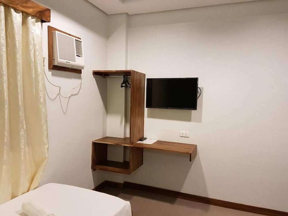Acacia Garden Inn 56/66
