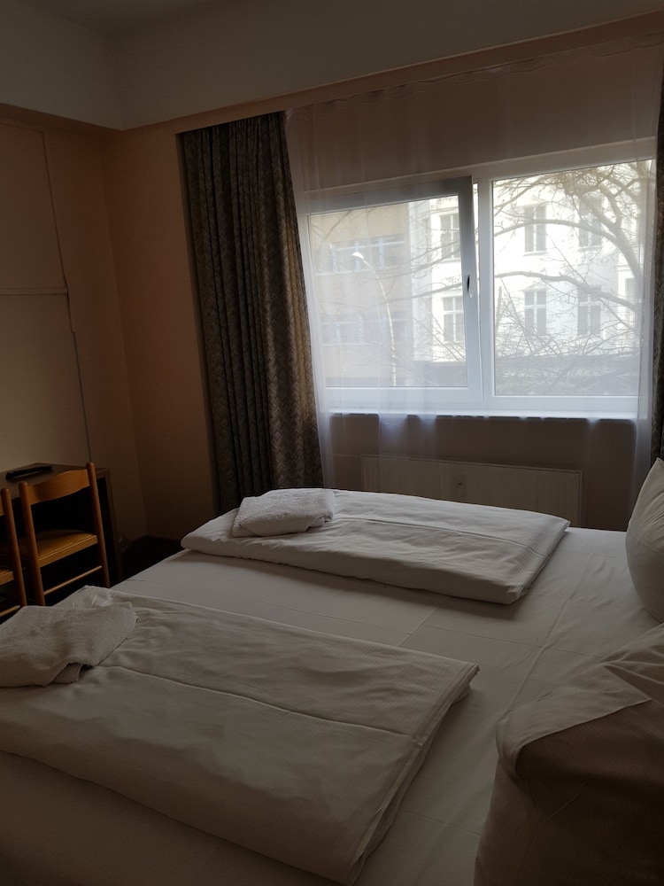 ALPER AM POTSDAMER PLATZ HOTEL 9/31