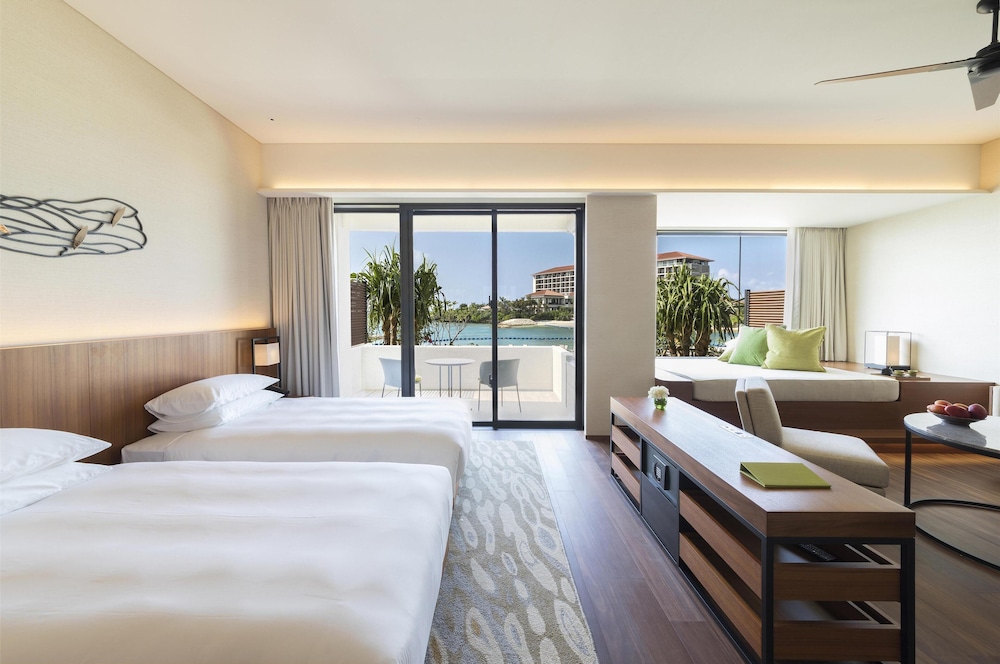 Hyatt Regency Seragaki Island Okinawa 19/72