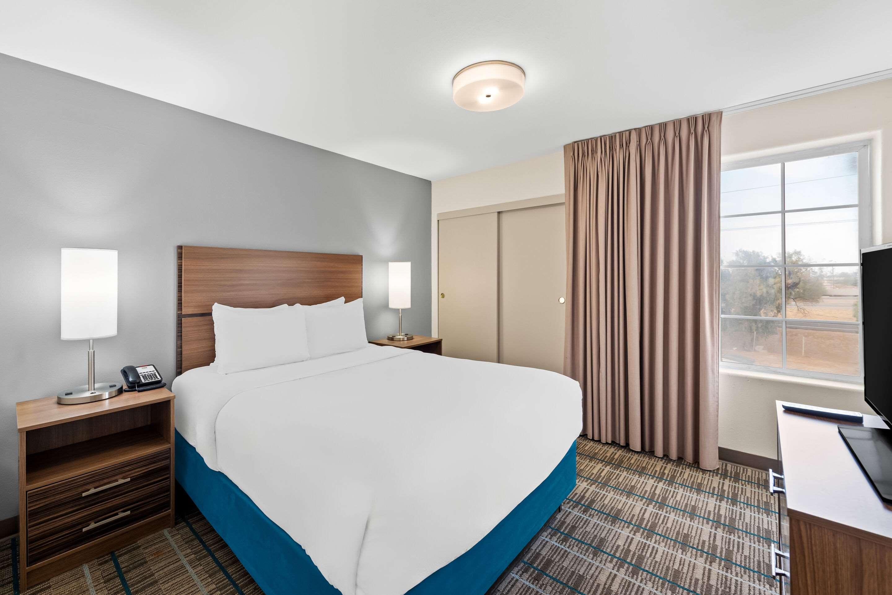 Efficiency, Suite, 2 Queen Beds