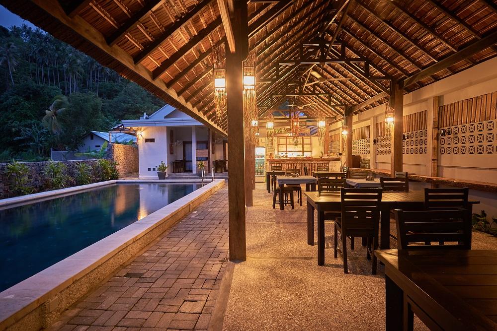 Cocotinos Lembeh Manado A Boutique Dive Lodge 19/25