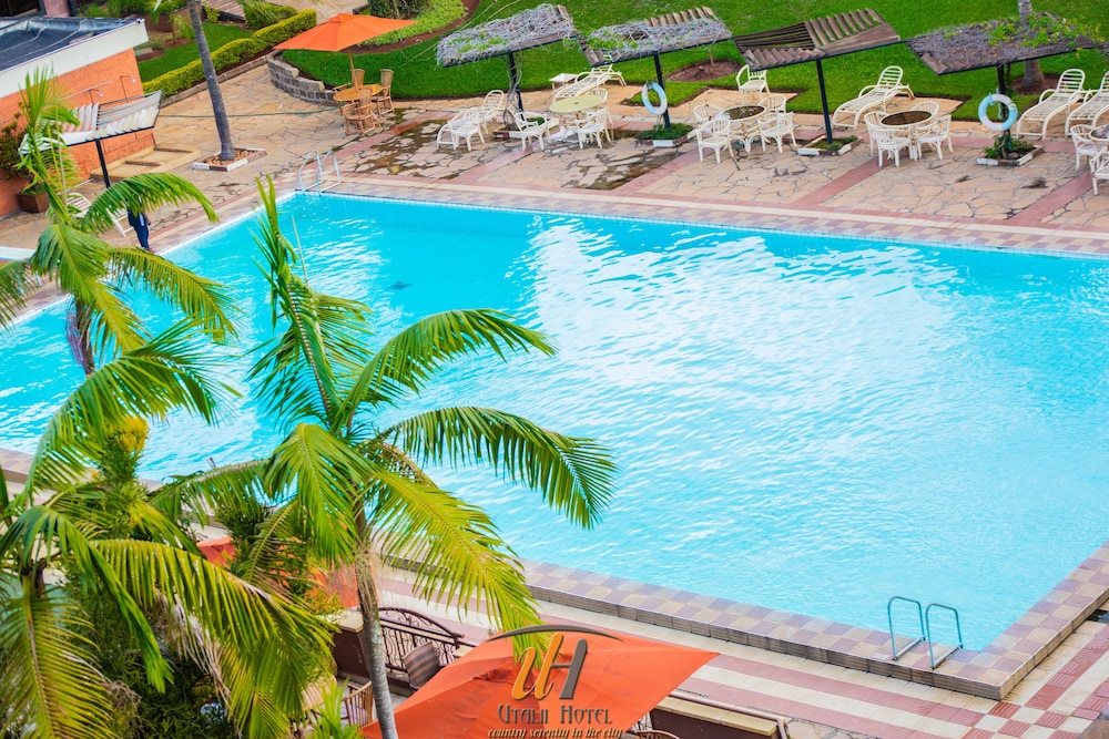 Utalii Hotel 25/26