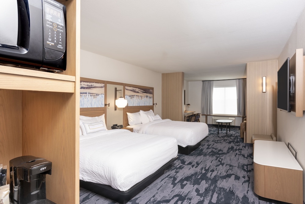 Fairfield Inn And Suites Fair Oaks Farms 15/56