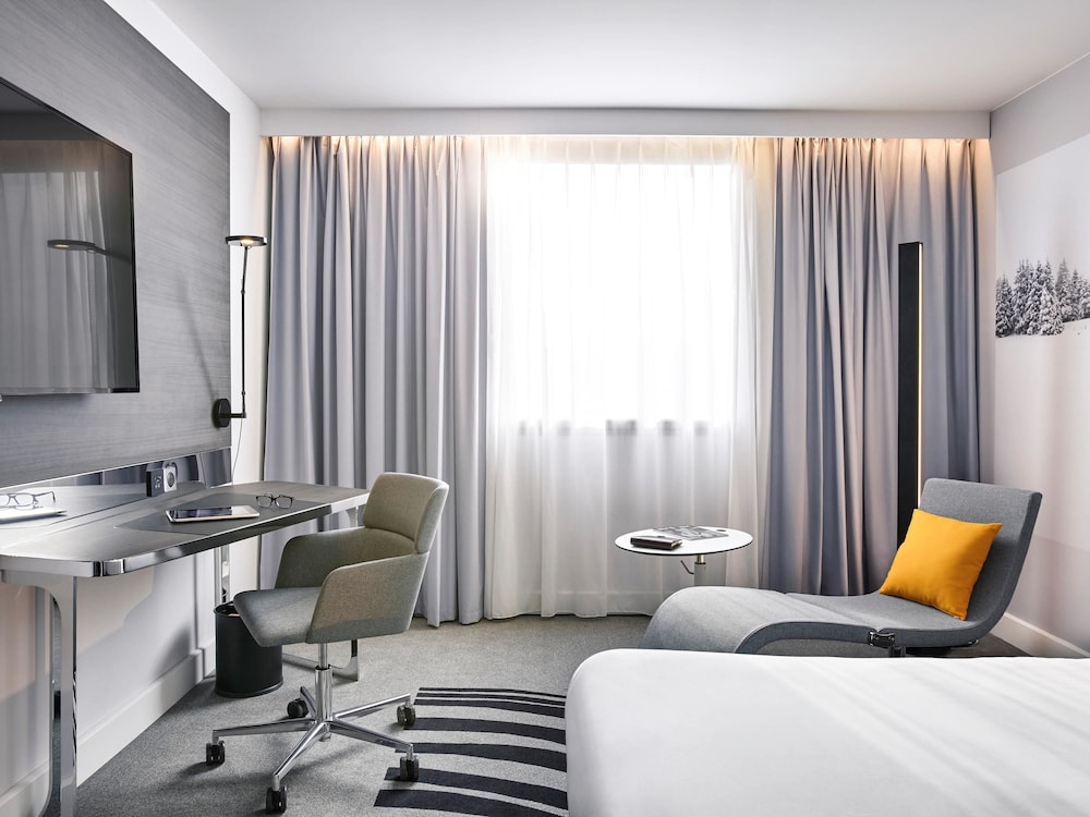 NOVOTEL CHARLEROI CENTRE 20/77