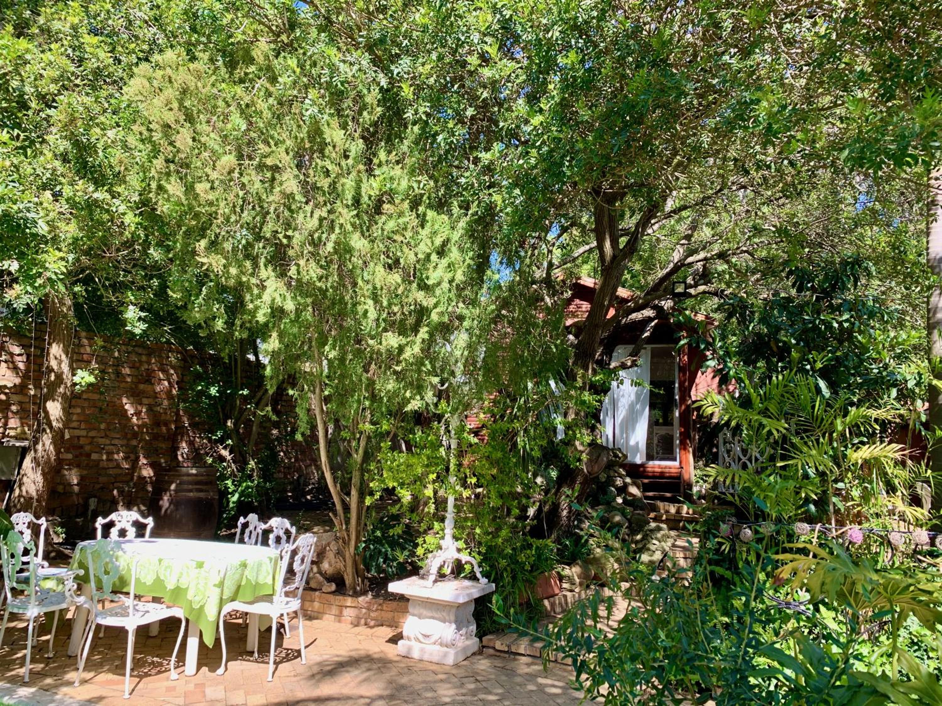 The Little Hideaway 15/26