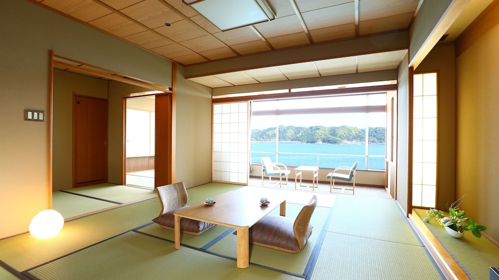 Oedo Onsen Monogatari Nanki Kushimoto 16/48