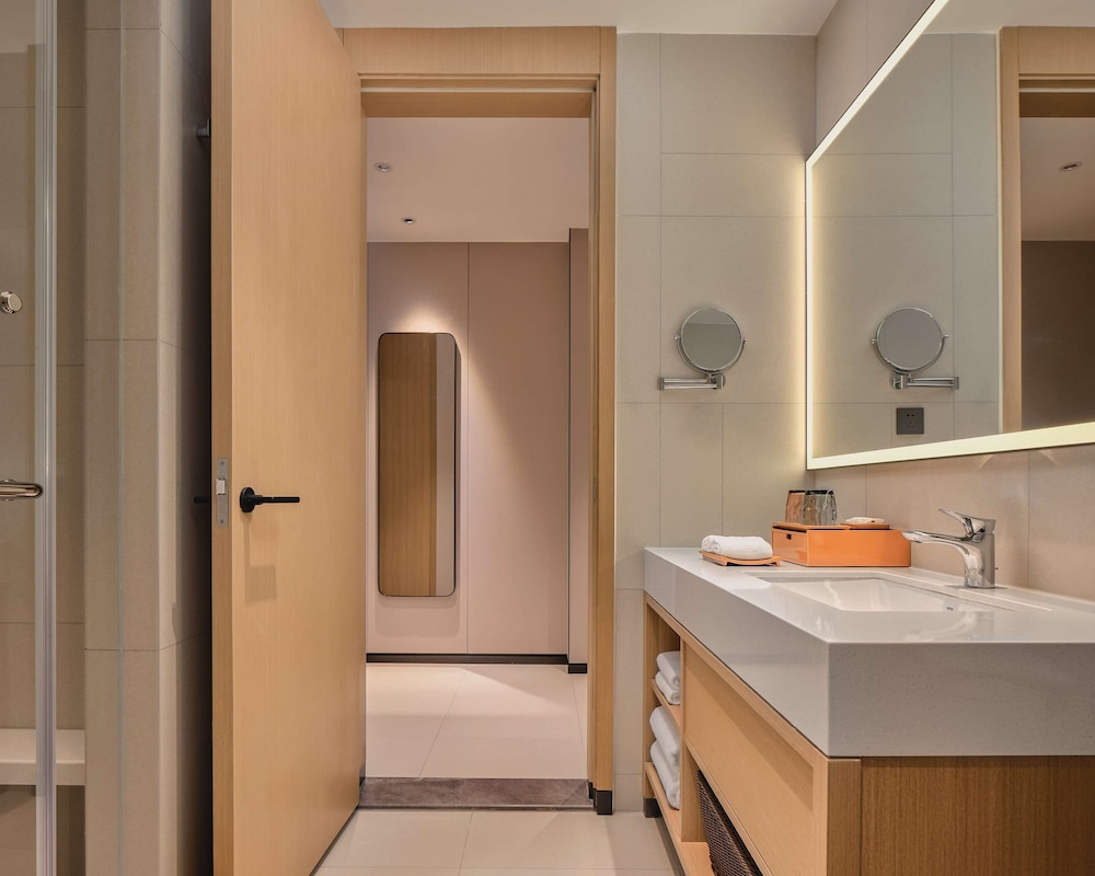 Hyatt Place Chengdu Bio-Town 46/49