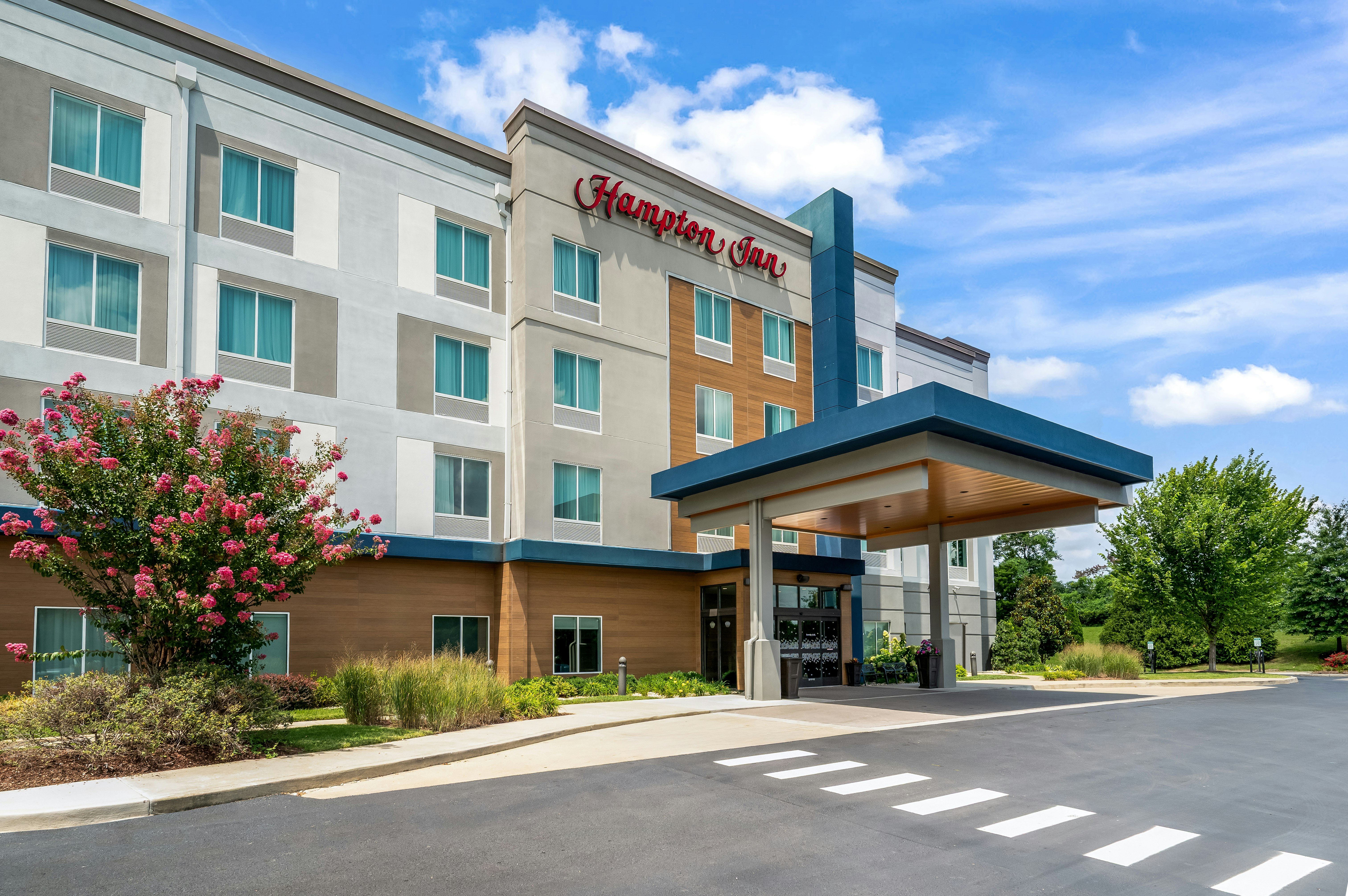 Hampton Inn By Hilton Nashville Airport Century Place 2/42