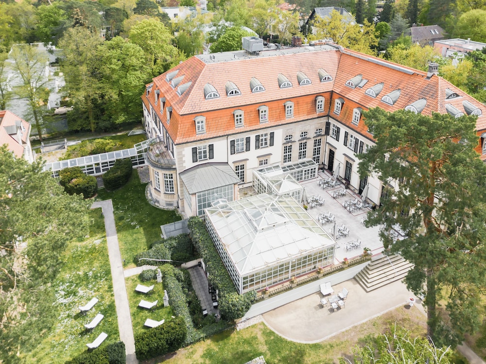Schlosshotel Berlin photo5