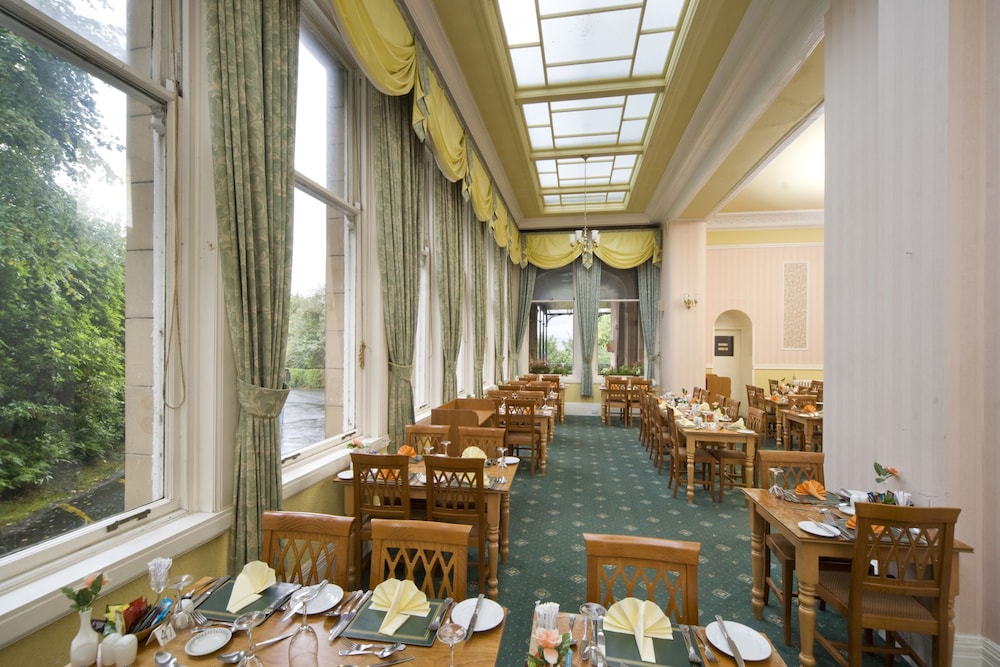 Glenburn Hotel 28/42