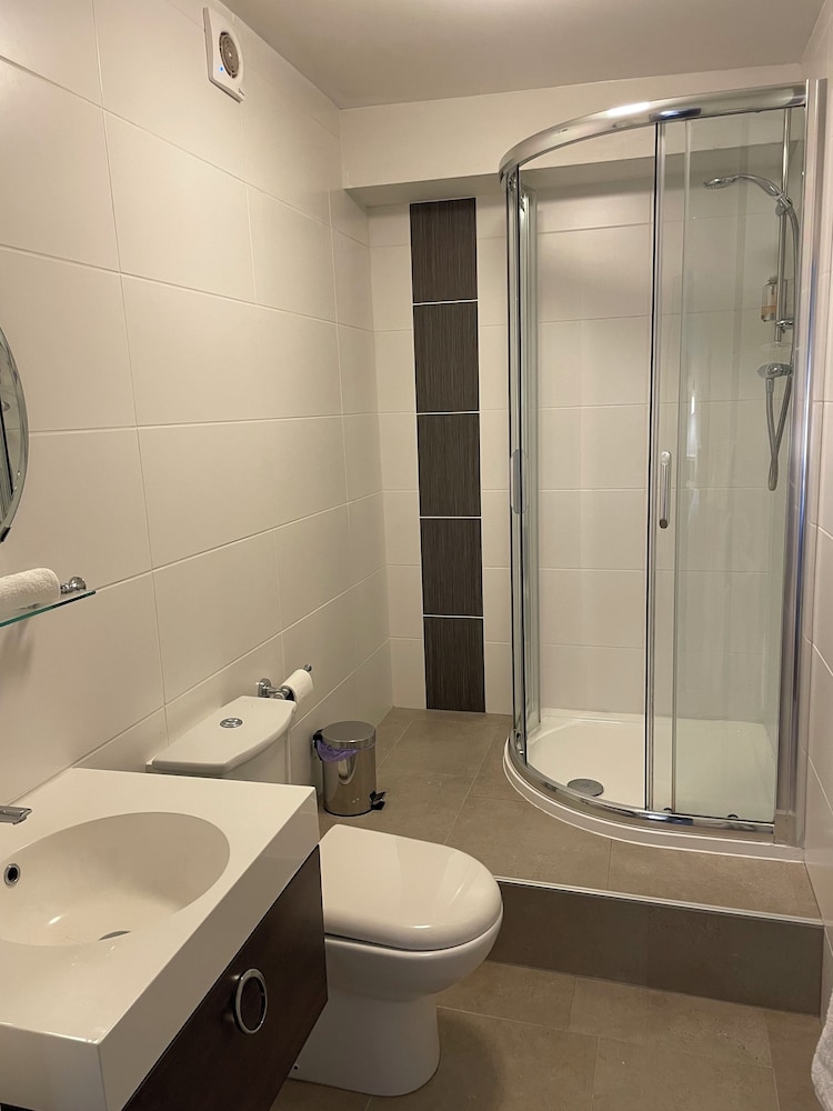 OYO New Inn Hotel 48/52
