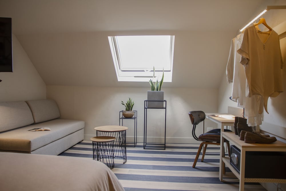 Room Select Via Veneto 32/50