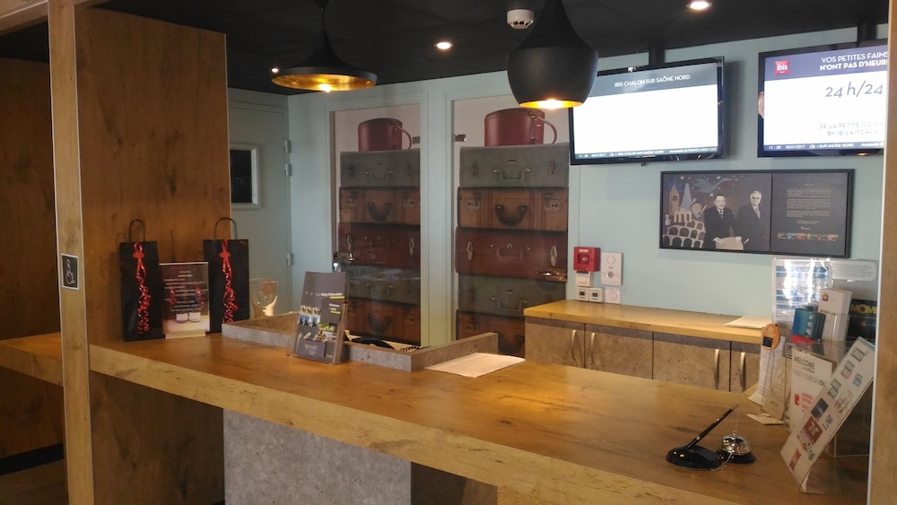 IBIS CHALON SUR SAONE NORD 39/67