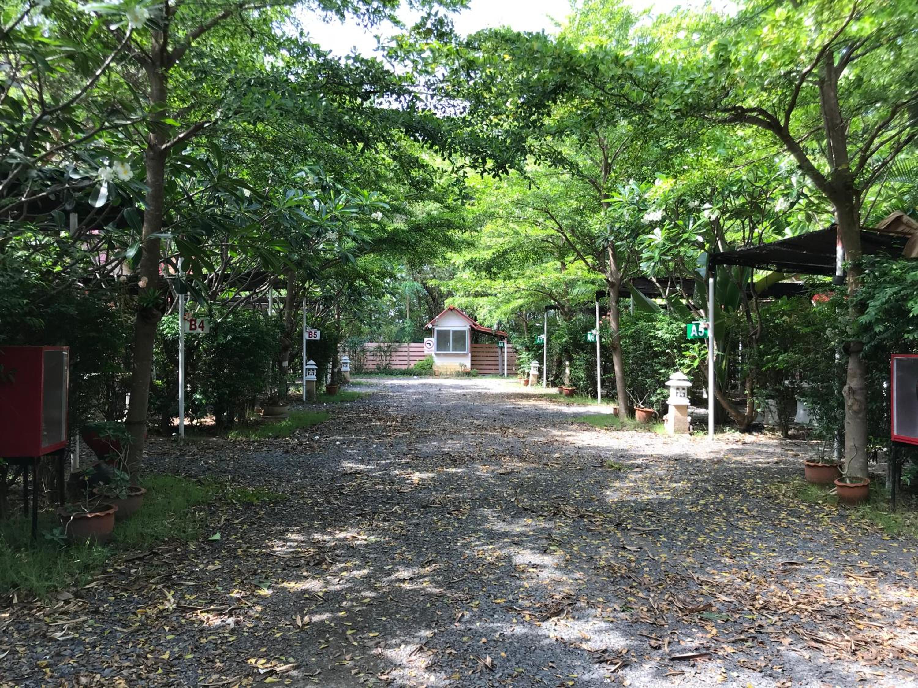 Green Leaf Resort 54/65