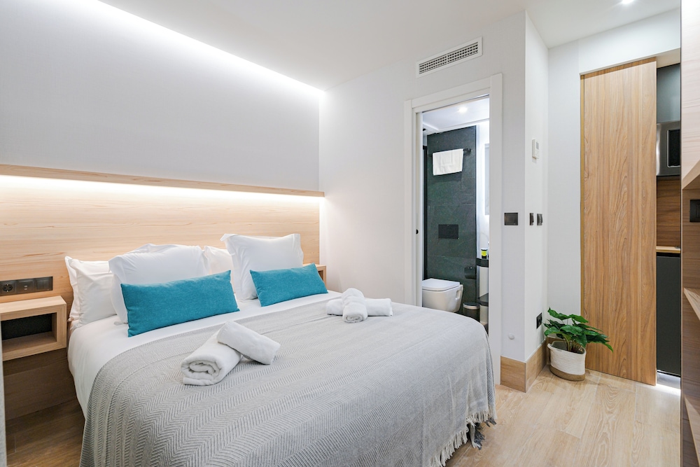 Feelathome Ventas Suites 10/50