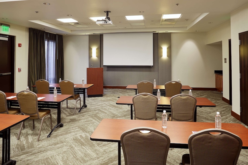 Hyatt Place Grand Rapids-South 62/67