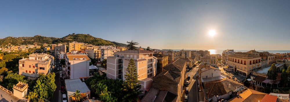 Eliseo Palace Tropea 7/55