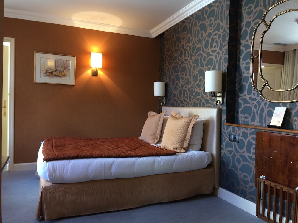 Citotel Le Sphinx 8/39