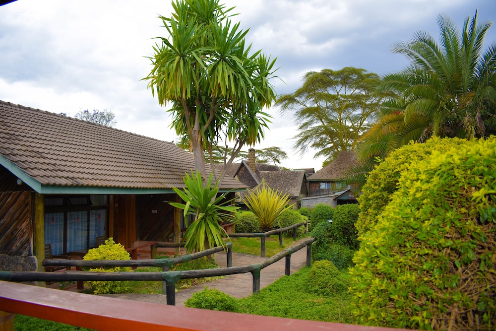 Lake Nakuru Lodge - All Inclusive 22/32