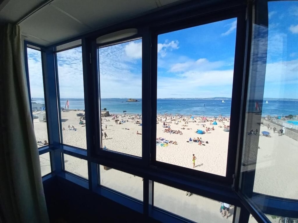 Hotel The Originals Douarnenez Les Résidences d Armor 47/53