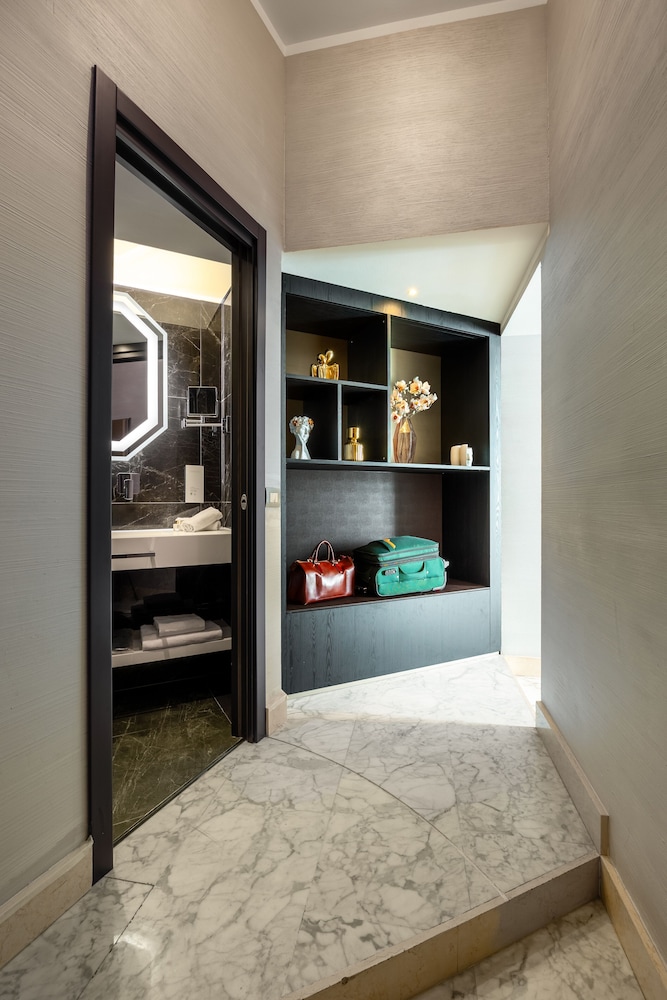 Dharma Luxury Hotel & Spa 6/70
