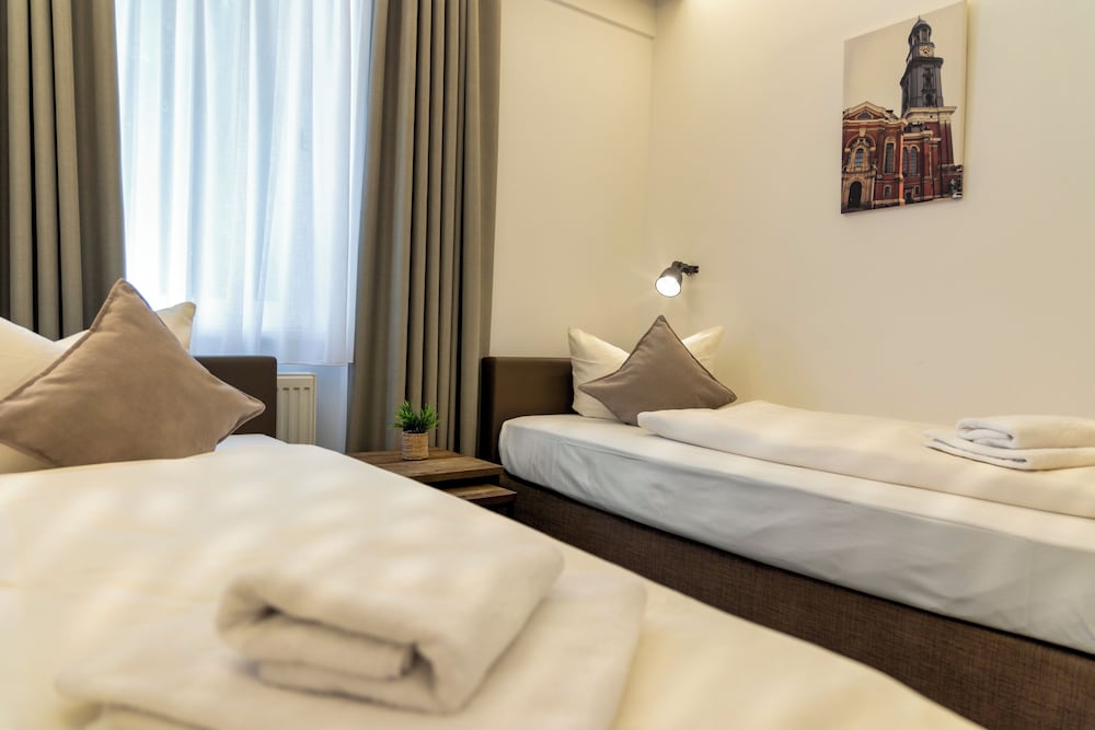 STANDARD, TWIN BEDS