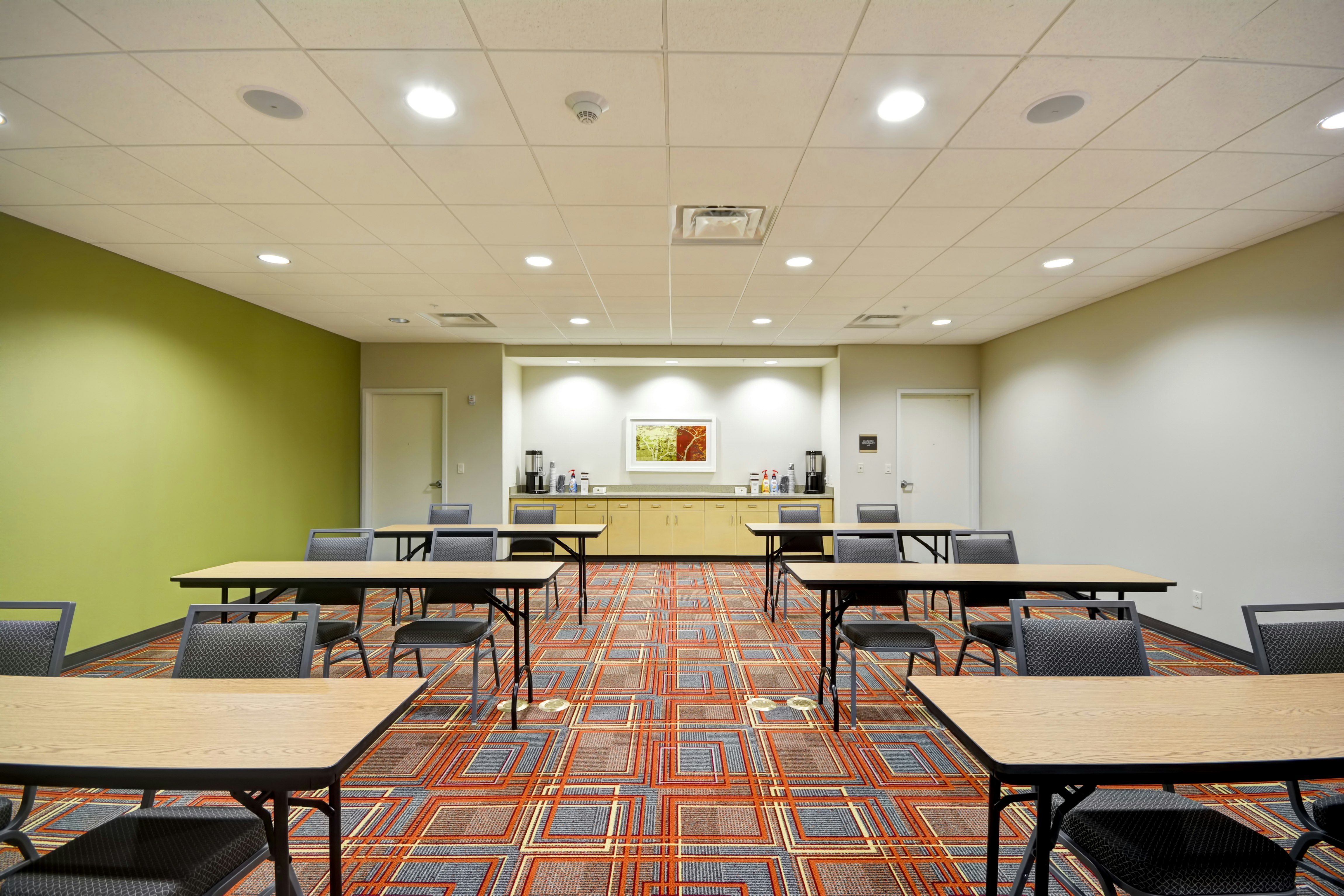 Home2 Suites By Hilton Decatur Ingalls Harbour 50/65