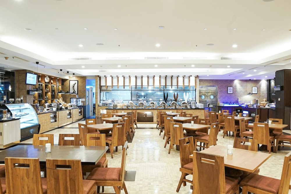 Aston Bogor Hotel & Resort 64/90