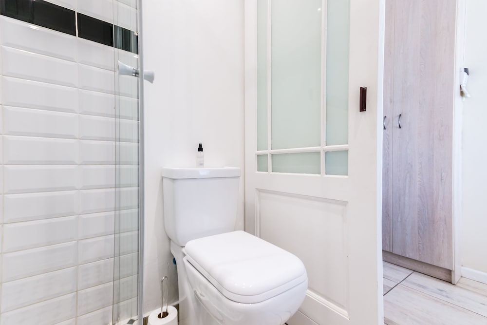 Micro Room, Studio 1, Vesper Apartments 8/10