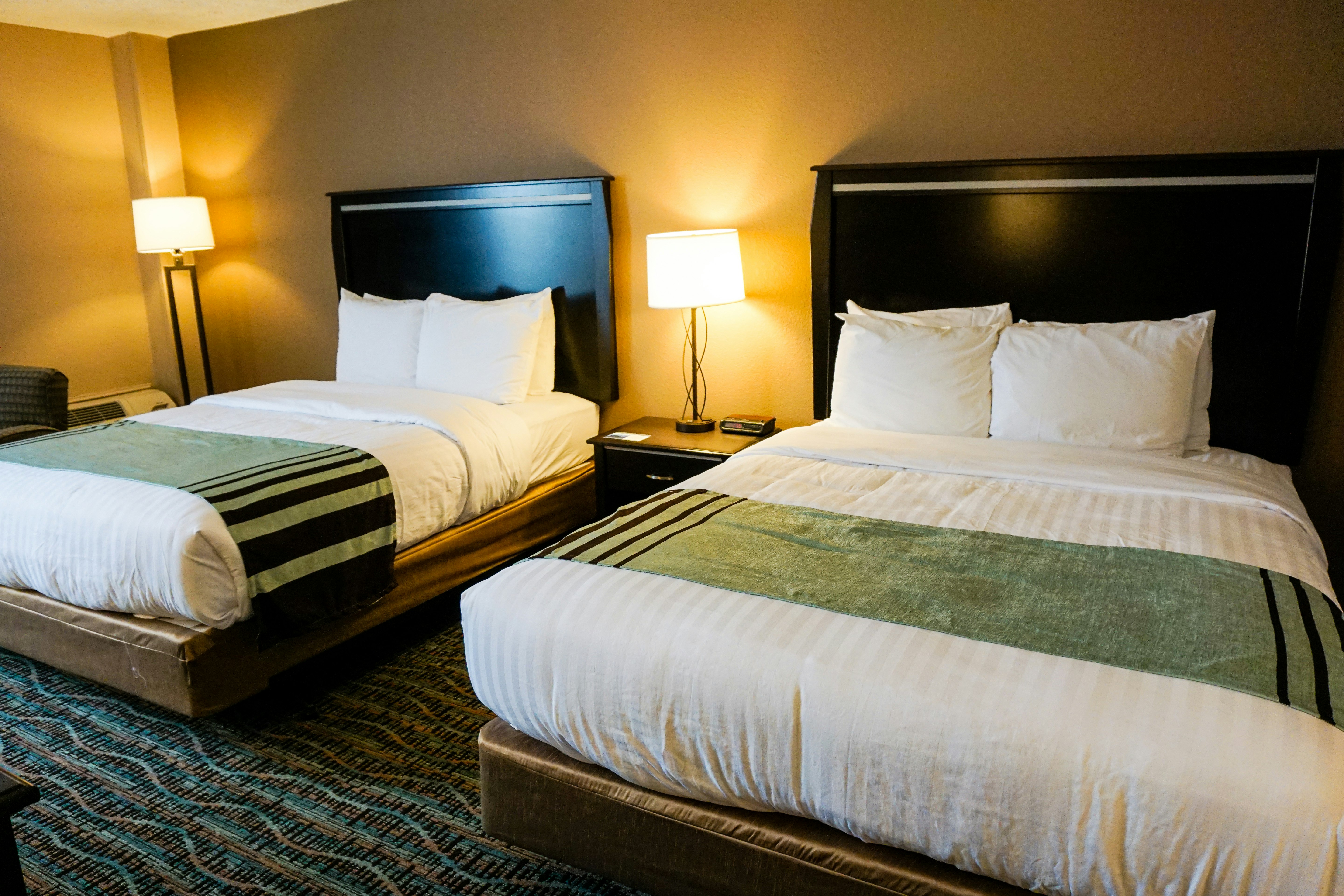 Boarders Inn and Suites by Cobblestone Hotels - Grand Island 25/75