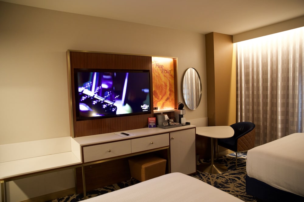 Hard Rock Hotel & Casino Sacramento 30/31