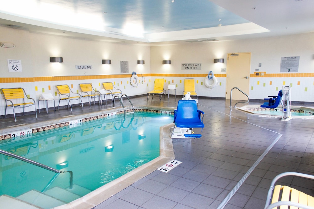 Fairfield Inn Suites Hutchinson in HUTCHINSON - KS