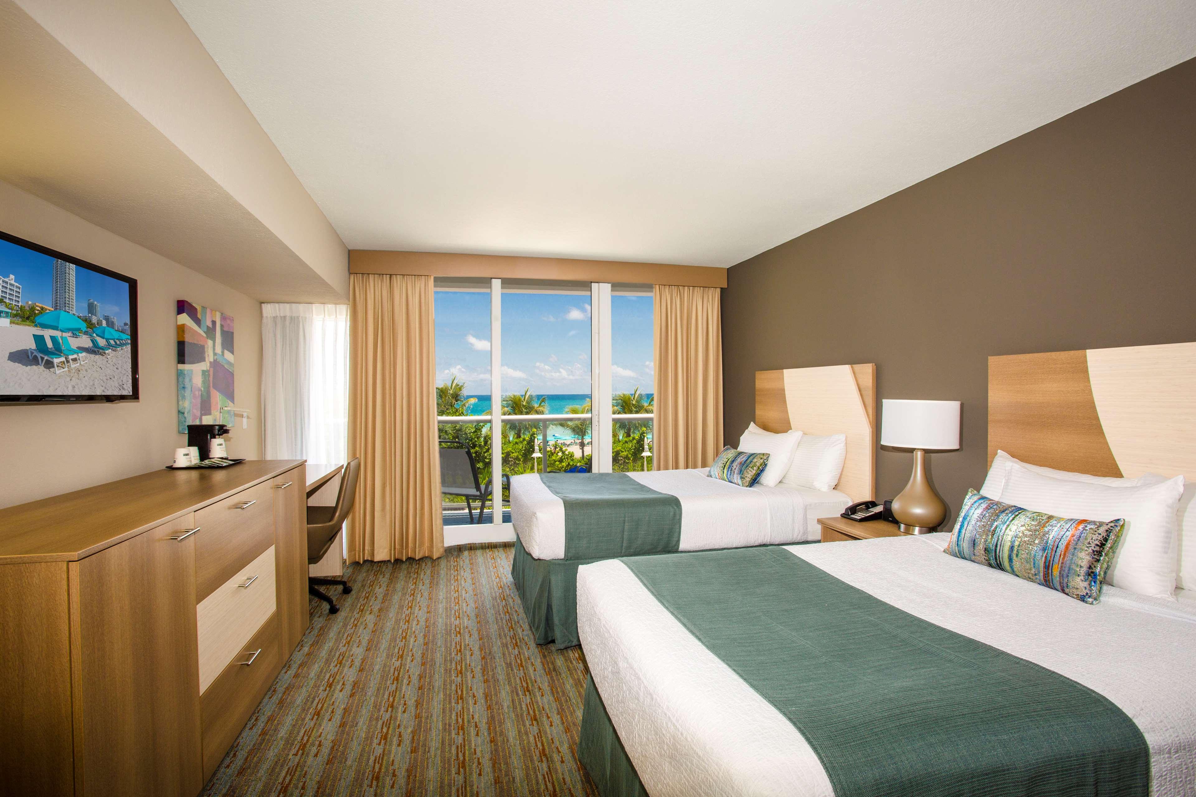 Room, 2 Double Beds, Ocean Front, Balcony