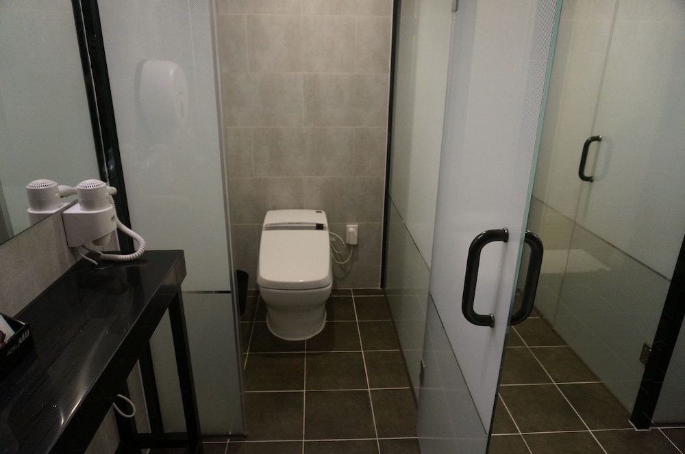 Hotel Mu 25/33