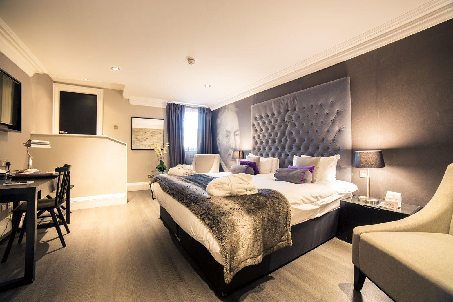 Junior Suite, Double or Twin Bed, Grey Street Hotel 2/2