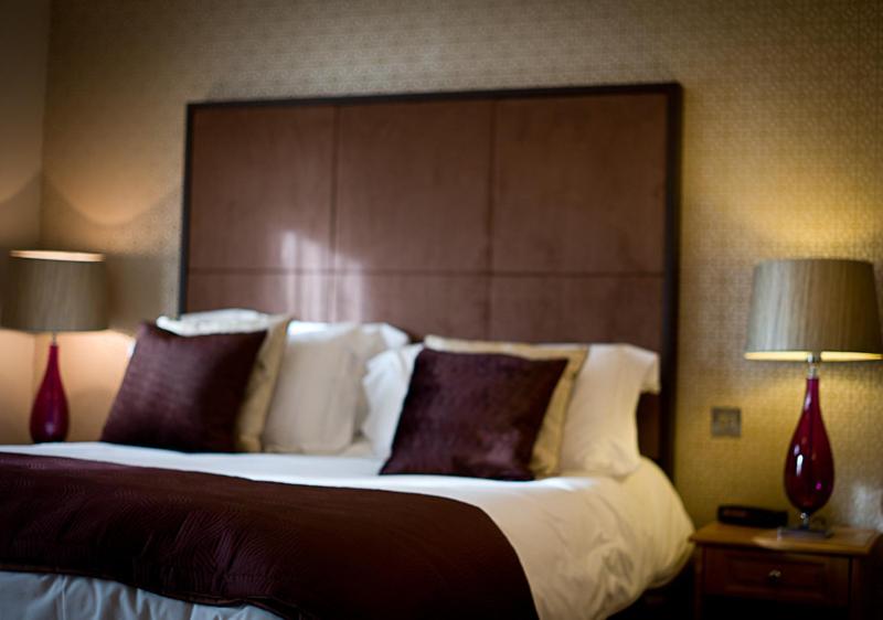 Trout Hotel 24/49