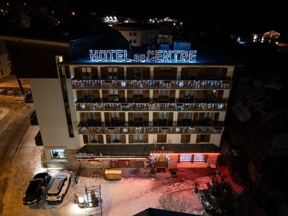 Hôtel Du Centre 3/50