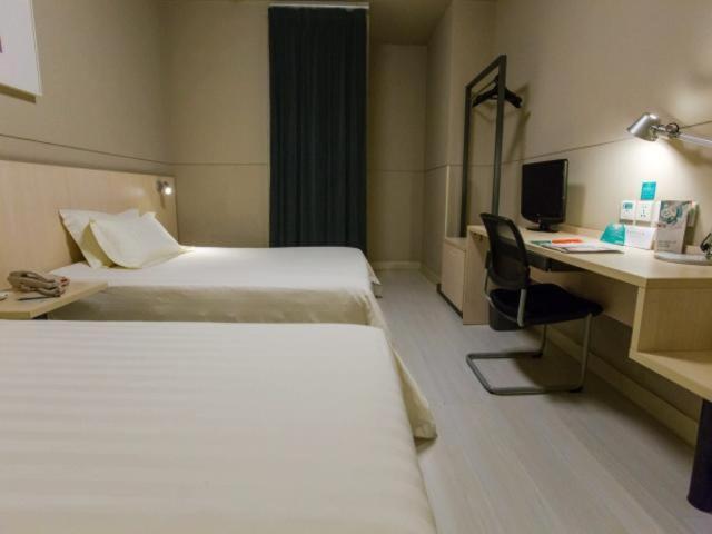Jinjiang Inn (Wuhan Jiangtan Nanjing Road) 22/45