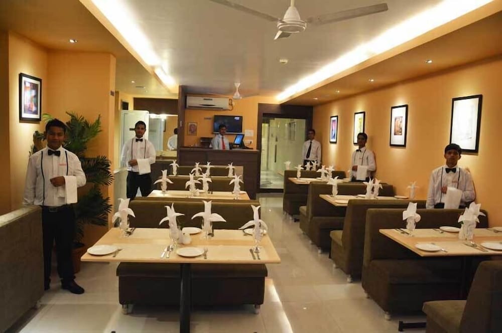 Boshan Hotels 35/50