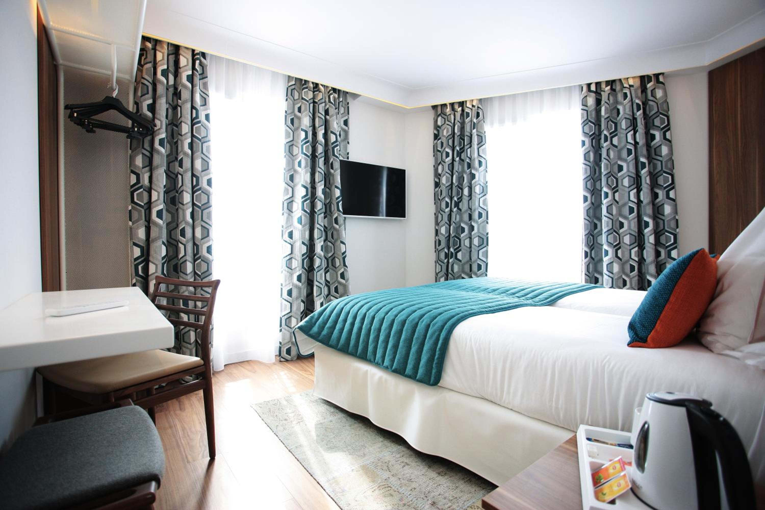 Prestige, Double or Twin Bed