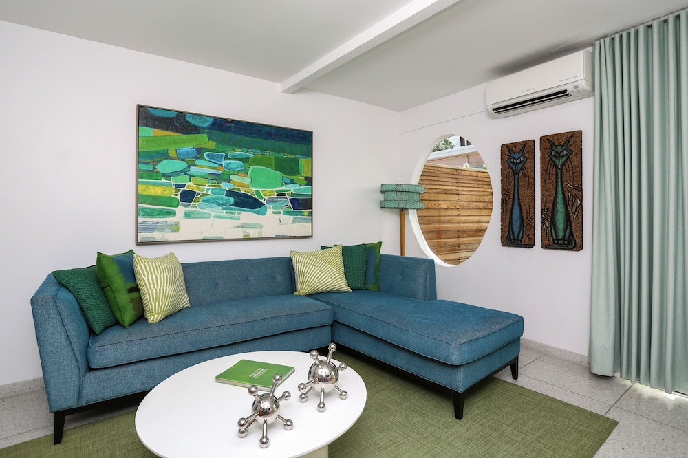 Del Marcos Hotel 45/65