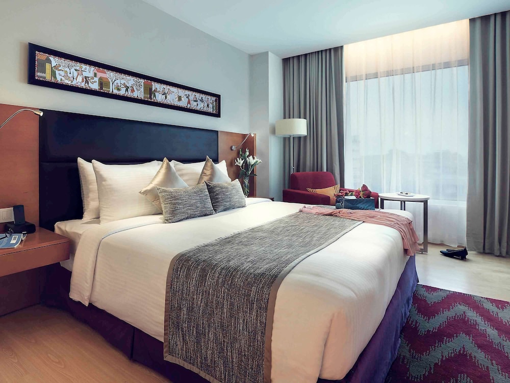 Mercure Hyderabad Kcp 17/69