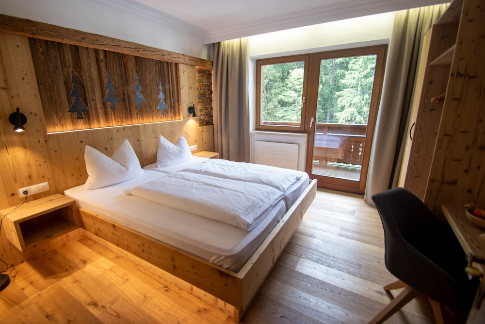 HOTEL WALDHOF 14/50