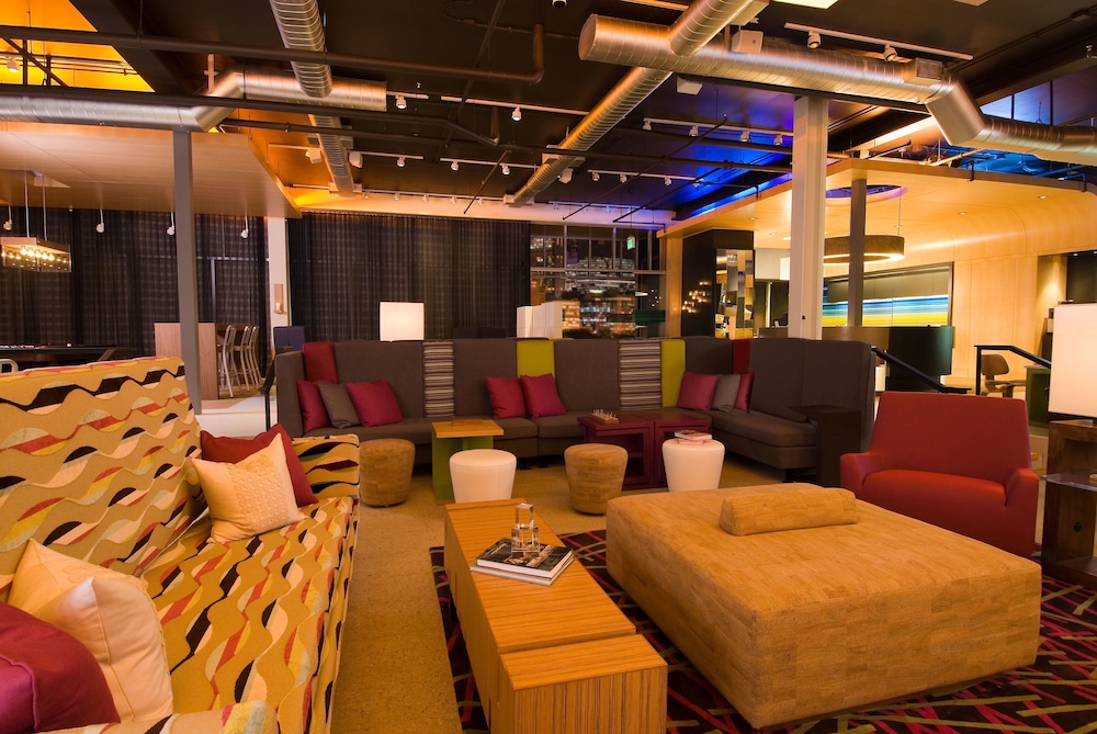 Aloft Portland Airport at Cascade Station 30/39