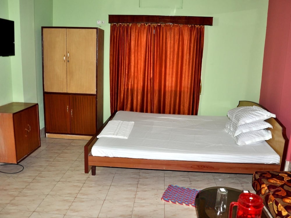 Hotel Purnima 15/19